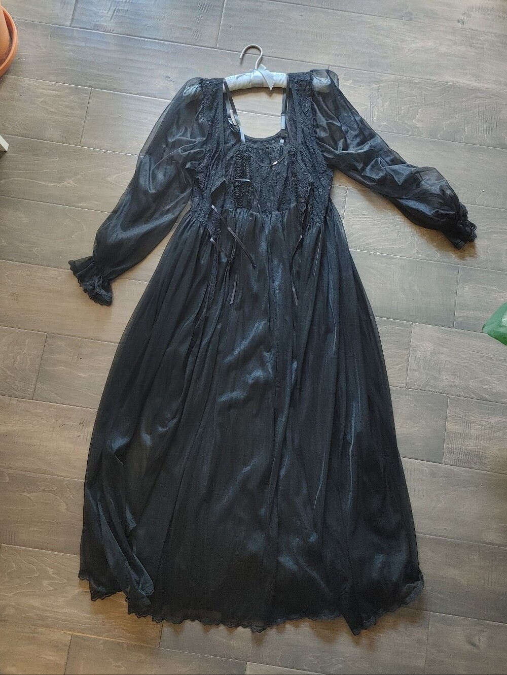 Vintage Nightgown Set